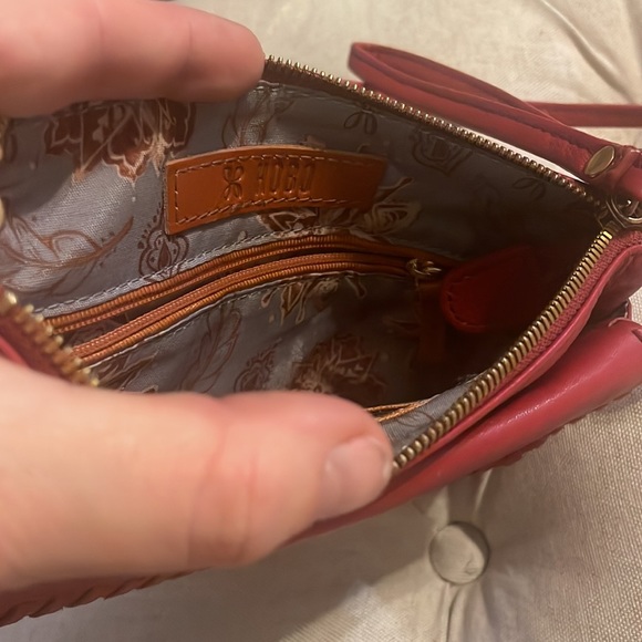 Hobo crossbody - Picture 2 of 5